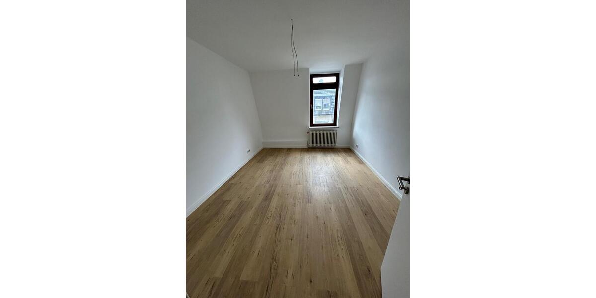 Etagenwohnung Wuppertal Arrenberg - 3 Zimmer, 62 m&sup2;, 774&euro; | Angebot:25216806