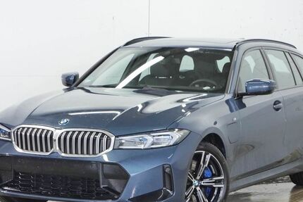 BMW 330 3.978 km 47.960 &euro; Mülheim 45472