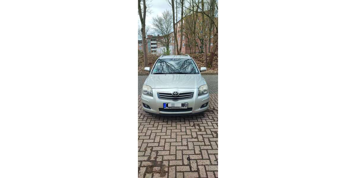 Toyota Avensis 217.020 km 3.500 &euro; Neuss, Stadt 41469