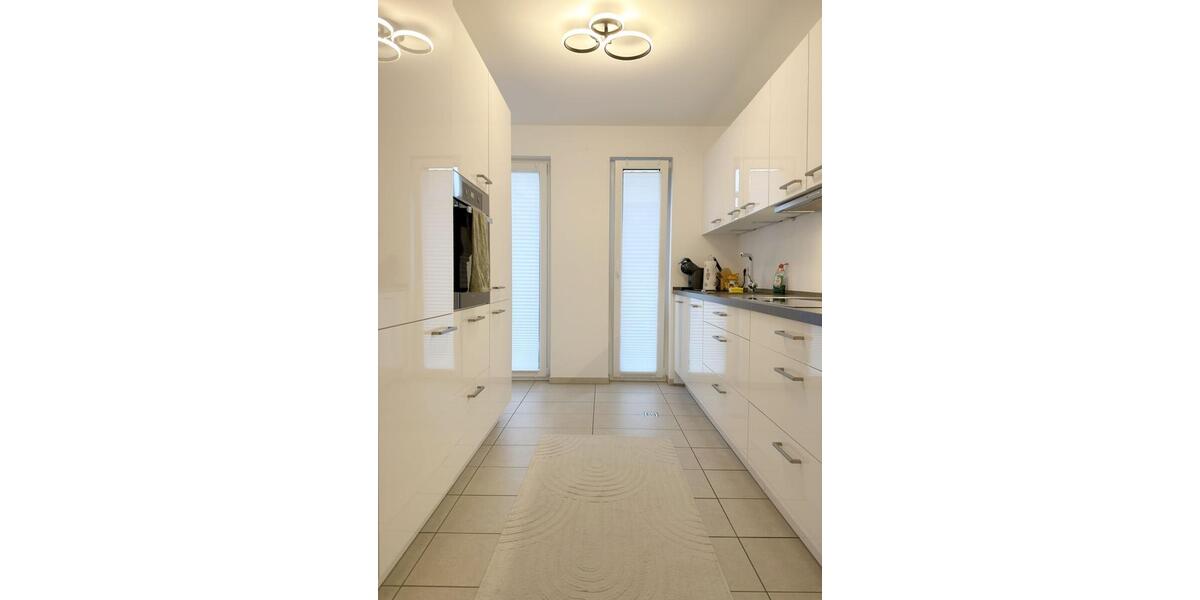 Etagenwohnung Langenfeld (Rheinland) - 3 Zimmer, 111 m&sup2;, 1.550&euro; | Angebot:24600343