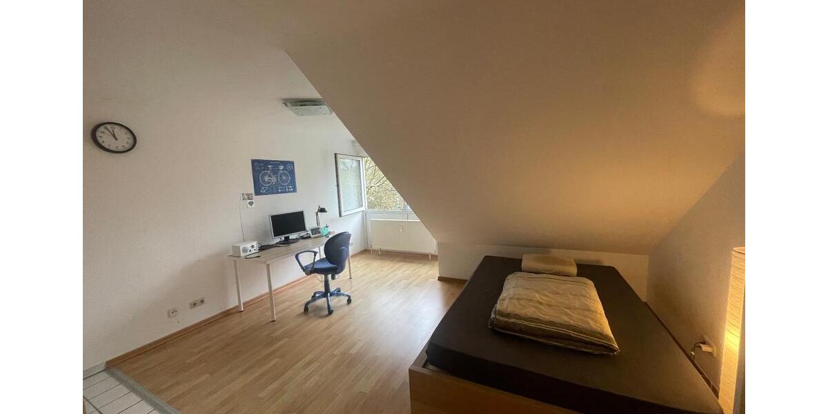Etagenwohnung Bochum Bochum-Südwest - 1 Zimmer, 26 m&sup2;, 310&euro; | Angebot:27541835