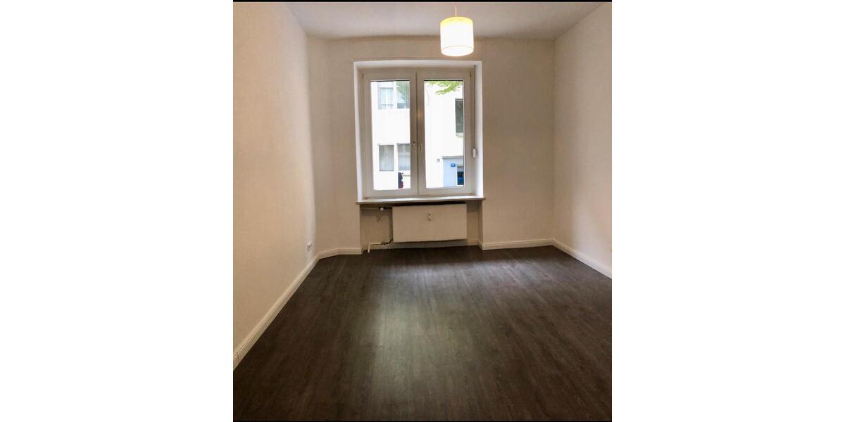 Etagenwohnung Solingen Mitte - 1 Zimmer, 70 m&sup2;, 185.000&euro; | Angebot:27189213