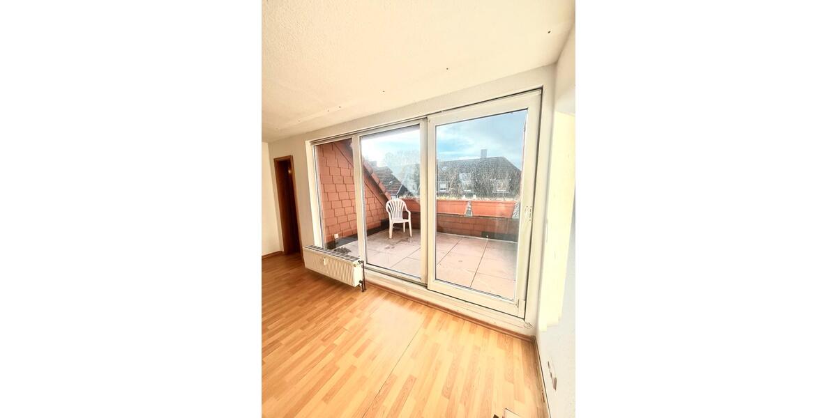 Dachgeschoßwohnung Essen Stadtbezirk III - 2 Zimmer, 73 m&sup2;, 138.000&euro; | Angebot:24840852