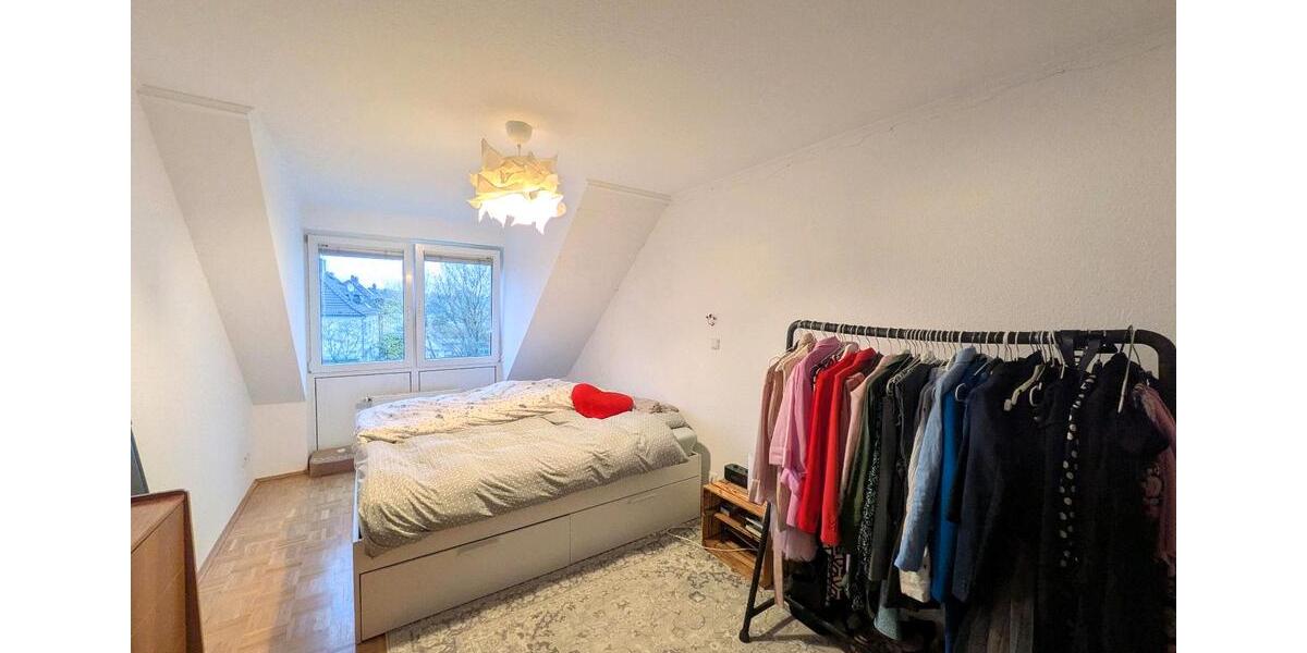 Etagenwohnung Düsseldorf Stadtbezirk 9 - 2 Zimmer, 67 m&sup2;, 1.250&euro; | Angebot:25922799