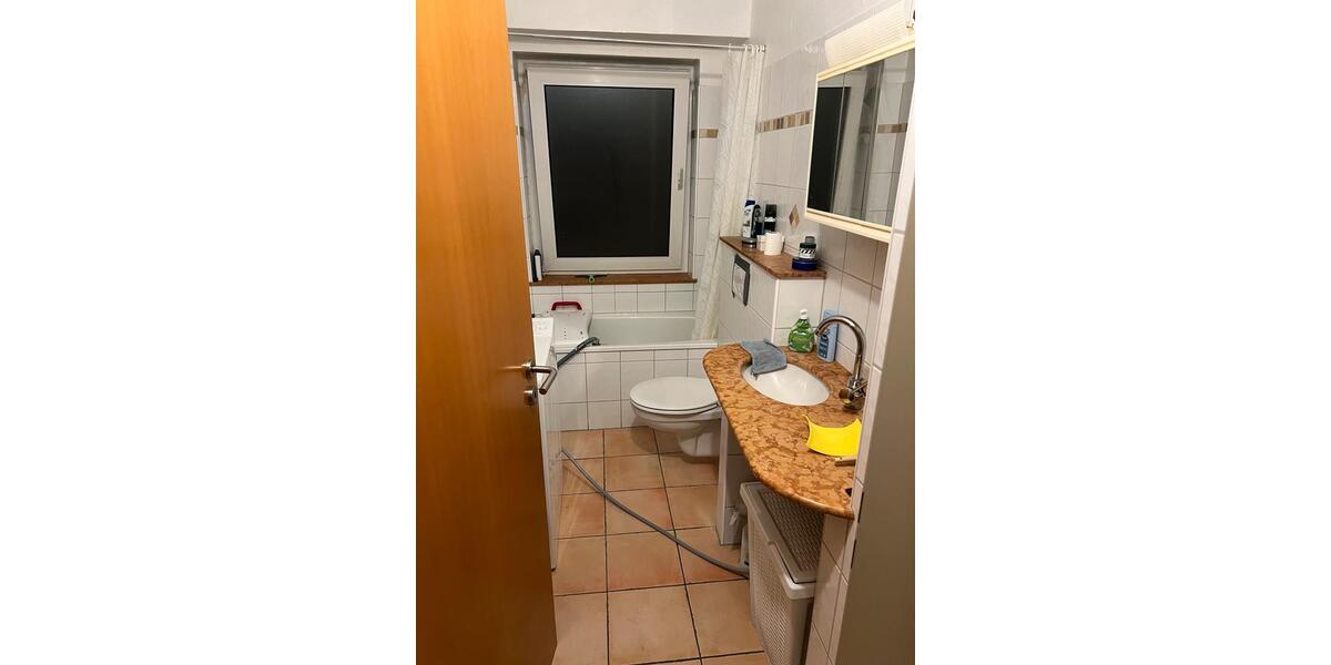 Etagenwohnung Remscheid - 1 Zimmer, 38 m&sup2;, 430&euro; | Angebot:24744783