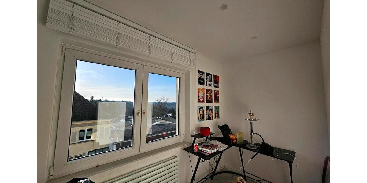 Etagenwohnung Remscheid Remscheid-Süd - 3 Zimmer, 75 m&sup2;, 170.000&euro; | Angebot:26818917