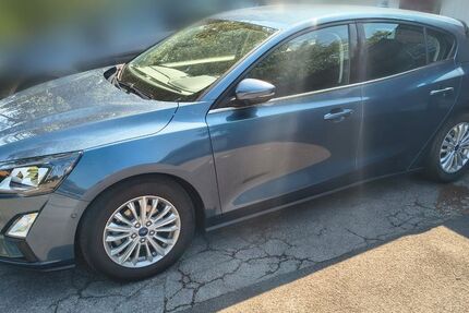 Ford Focus 92.500 km 11.900 &euro; Herne 44628