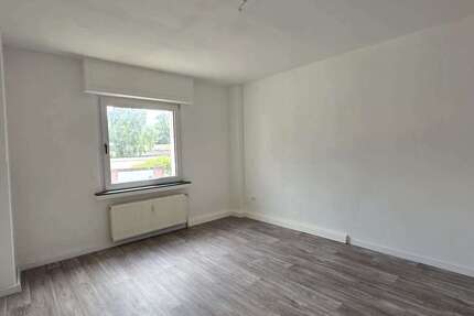 Haus Duisburg Marxloh - 3 Zimmer, 90 m&sup2;, 975&euro; | Angebot:27076825