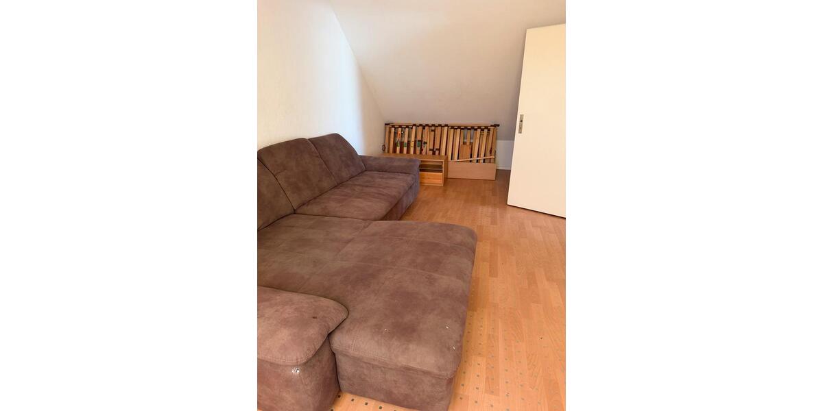 Maisonettenwohnung Duisburg Rheinhausen - 4 Zimmer, 110 m&sup2;, 1.800&euro; | Angebot:26442790