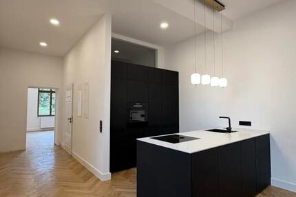 Wohnung Düsseldorf Stadtbezirk 7 - 1 Zimmer, 71 m&sup2;, 1.725&euro; | Angebot:25972356