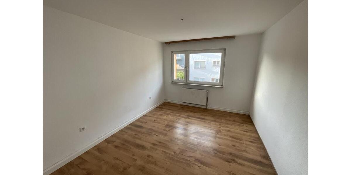 Etagenwohnung Essen Stadtbezirk VI - 3 Zimmer, 60 m&sup2;, 529&euro; | Angebot:25891663