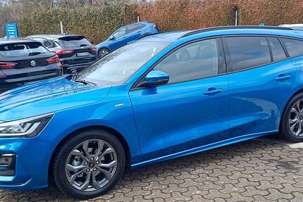 Ford Focus 9.900 km 22.480 &euro; Essen 45307