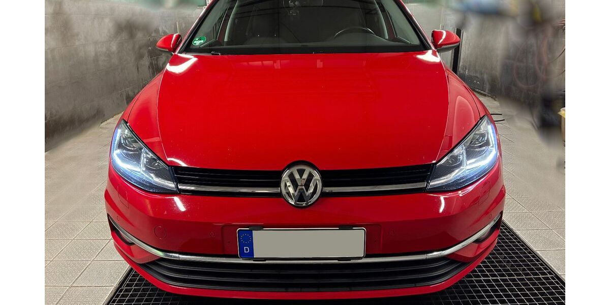 VW Golf 134.500 km 14.499 &euro; Düsseldorf 40549