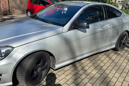 Mercedes-Benz C 250 203.000 km 14.499 &euro; Gelsenkirchen 45886