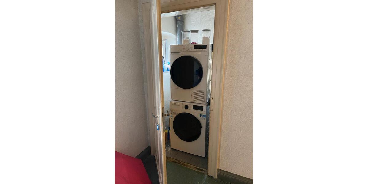 Dachgeschoßwohnung Duisburg Beeck - 3 Zimmer, 80 m&sup2;, 844&euro; | Angebot:25925584