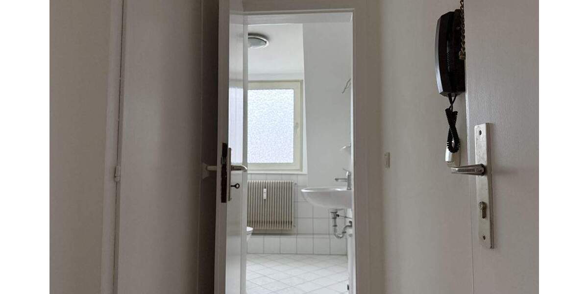 Etagenwohnung Oberhausen Schwarze Heide - 3 Zimmer, 61 m&sup2;, 460&euro; | Angebot:25880911
