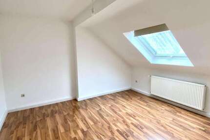 Wohnung Bochum Innenstadt - 2.5 Zimmer, 35 m&sup2;, 381&euro; | Angebot:25929226