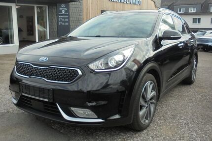 Kia Niro 115.300 km 12.990 &euro; Radevormwald 42477