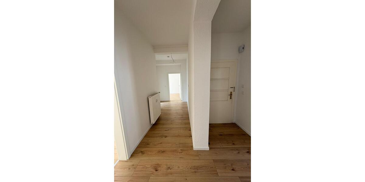 Etagenwohnung Gelsenkirchen Gelsenkirchen-Mitte - 5.5 Zimmer, 137 m&sup2;, 1.000&euro; | Angebot:25434234