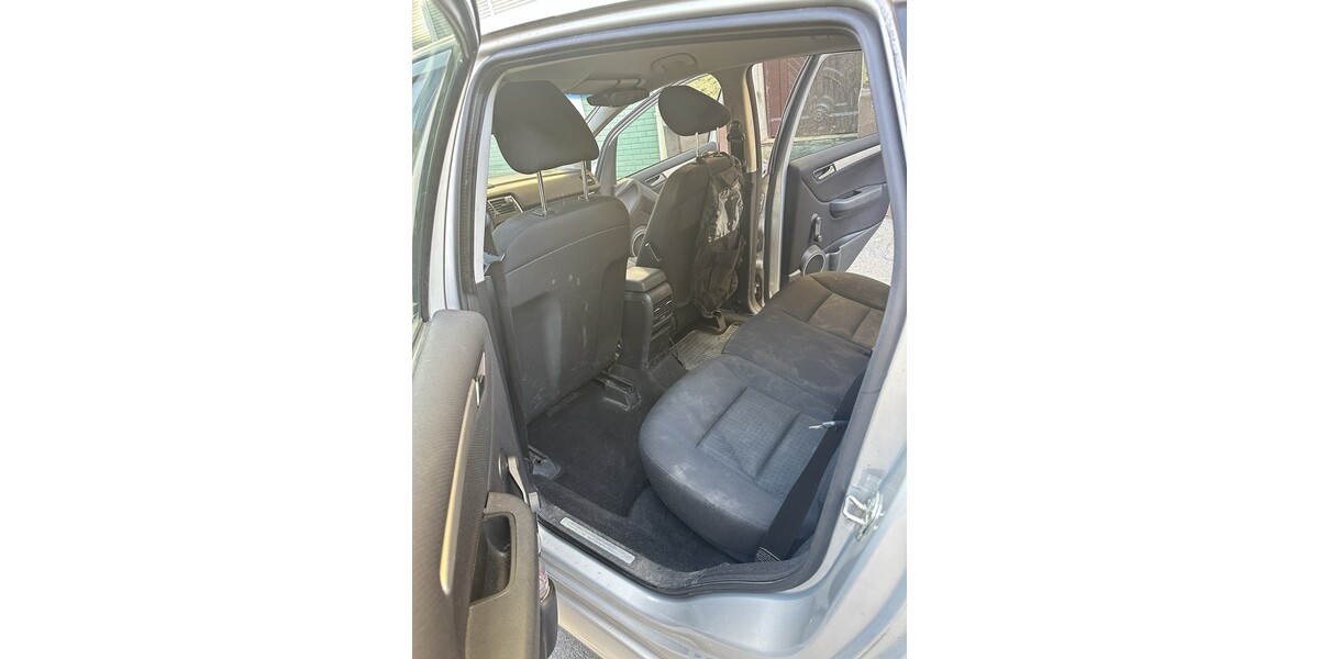 Mercedes-Benz 170 177.464 km 3.800 &euro; Wuppertal 42275