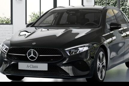 Mercedes-Benz A 180 9.900 km 31.990 &euro; Duisburg 47138