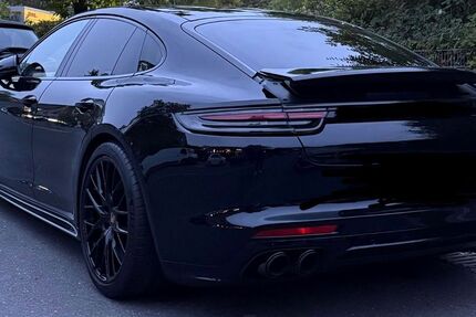 Porsche Panamera 140.049 km 49.950 &euro; Mülheim an der Ruhr 45470
