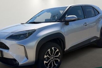 Toyota Yaris Cross 22.382 km 23.470 &euro; Düsseldorf 40233