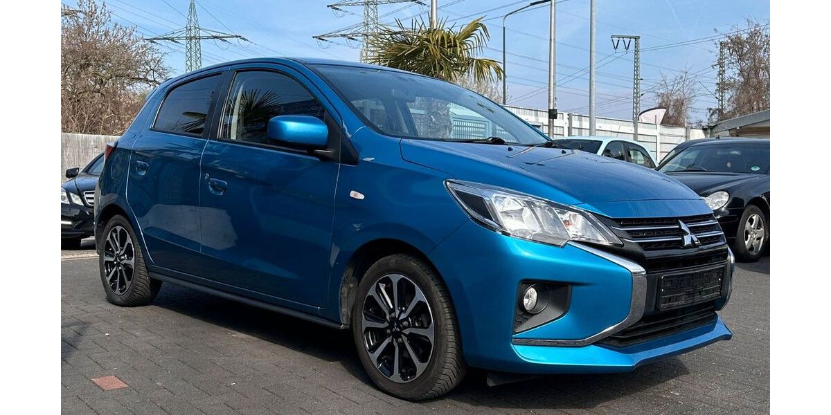 Mitsubishi Space Star 80.315 km 8.800 &euro; Düsseldorf 40627