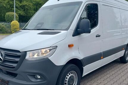 Mercedes-Benz Sprinter 102.600 km 32.990 &euro; Remscheid 42853