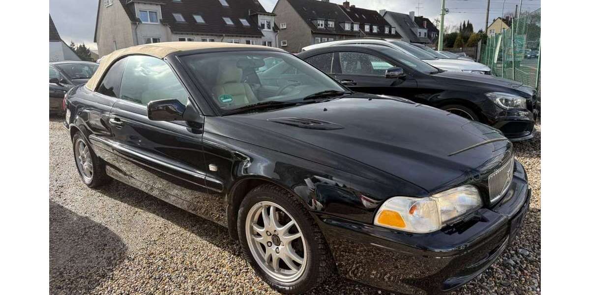Volvo C70 124.000 km 6.999 &euro; Essen 45359