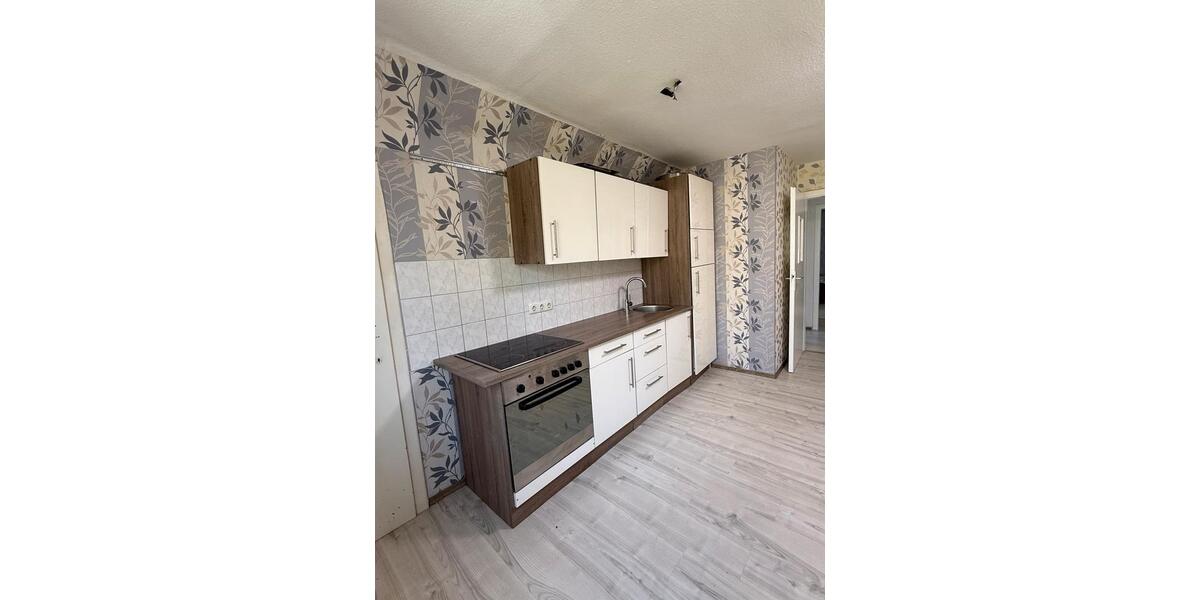 Dachgeschoßwohnung Gelsenkirchen Buer - 3.5 Zimmer, 65 m&sup2;, 750&euro; | Angebot:25840848