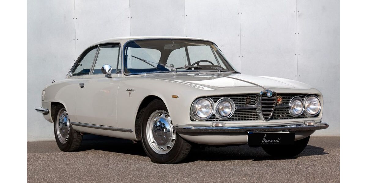 Alfa Romeo Sprint 83.032 km 39.900 &euro; Düsseldorf 40591