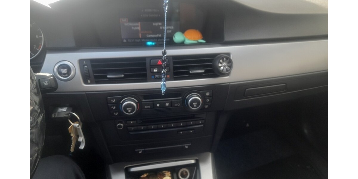 BMW 318 293.000 km 1.800 &euro; Duisburg 47051