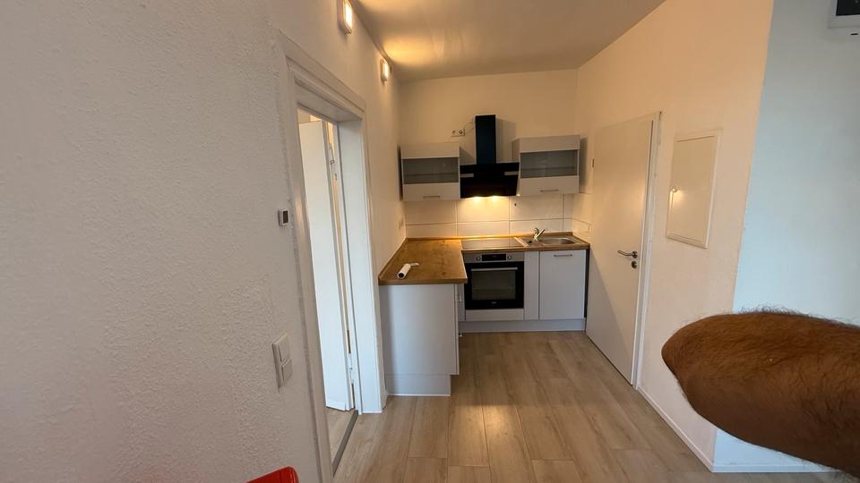 Erdgeschoßwohnung Solingen Ohligs - 1 Zimmer, 34 m&sup2;, 727&euro; | Angebot:27565912