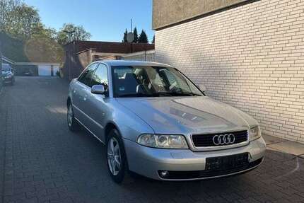 Audi A4 136.000 km 5.000 &euro; Essen 45143