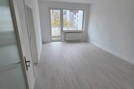 Wohnung Wuppertal - 3 Zimmer, 66 m&sup2;, 699&euro; | Angebot:26026052