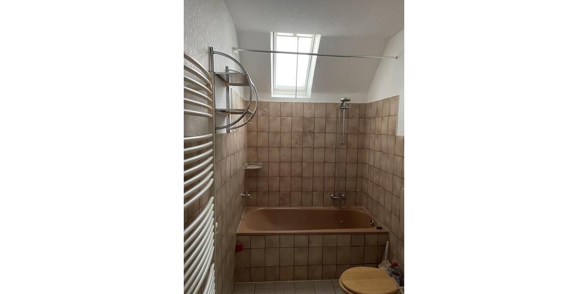 Dachgeschoßwohnung Oberhausen Rothebusch - 3 Zimmer, 92 m&sup2;, 850&euro; | Angebot:26431134