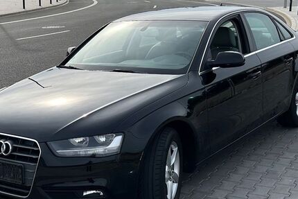 Audi A4 125.000 km 10.699 &euro; Remscheid 42859