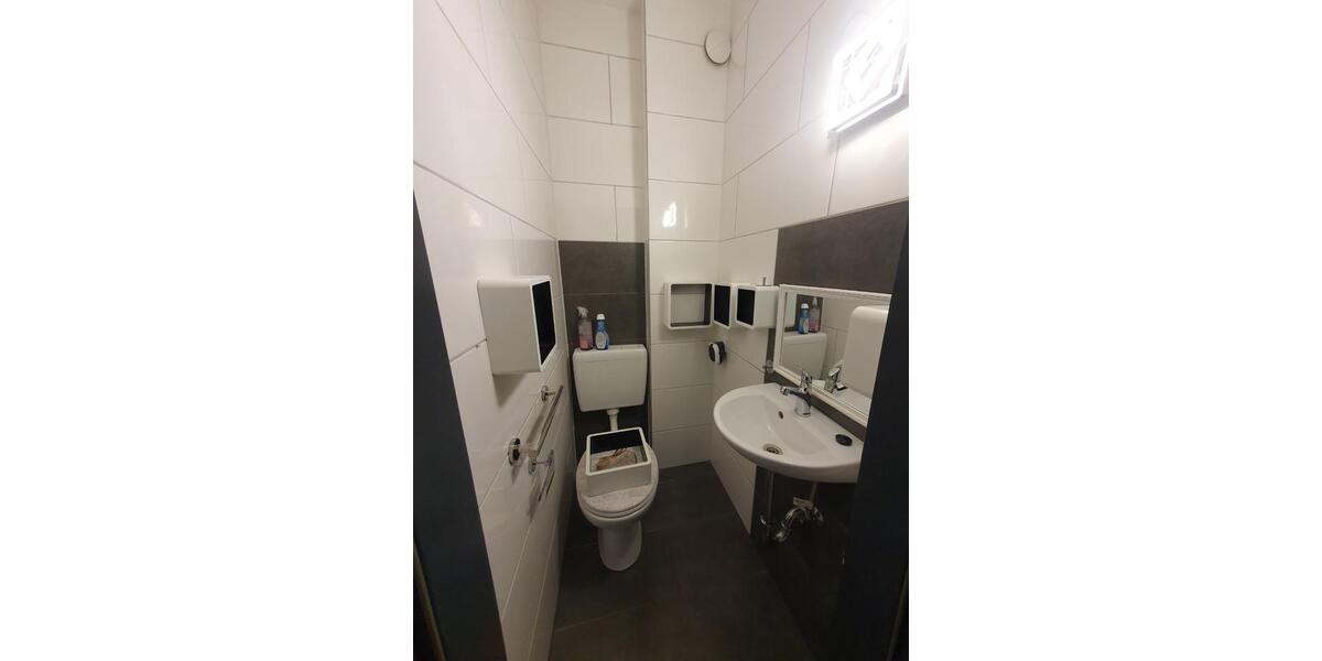 Einfamilienhaus Essen Stadtbezirk IV - 6 Zimmer, 160 m&sup2;, 2.100&euro; | Angebot:24508306