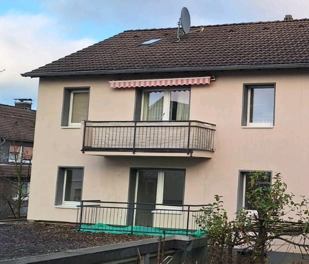 Erdgeschoßwohnung Burscheid - 4 Zimmer, 73 m&sup2;, 800&euro; | Angebot:25282900