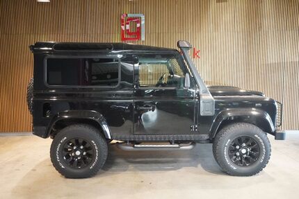 Land Rover Defender 35.000 km 57.941 &euro; Duisburg 47228