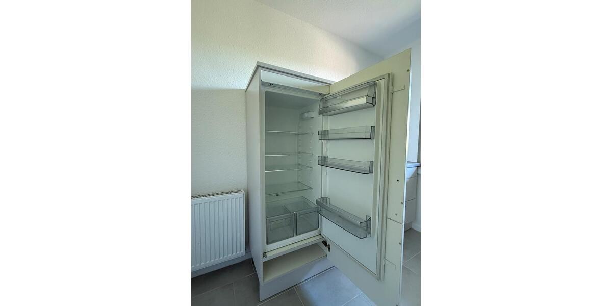 Etagenwohnung Duisburg Mittelmeiderich - 2 Zimmer, 72 m&sup2;, 880&euro; | Angebot:27565931