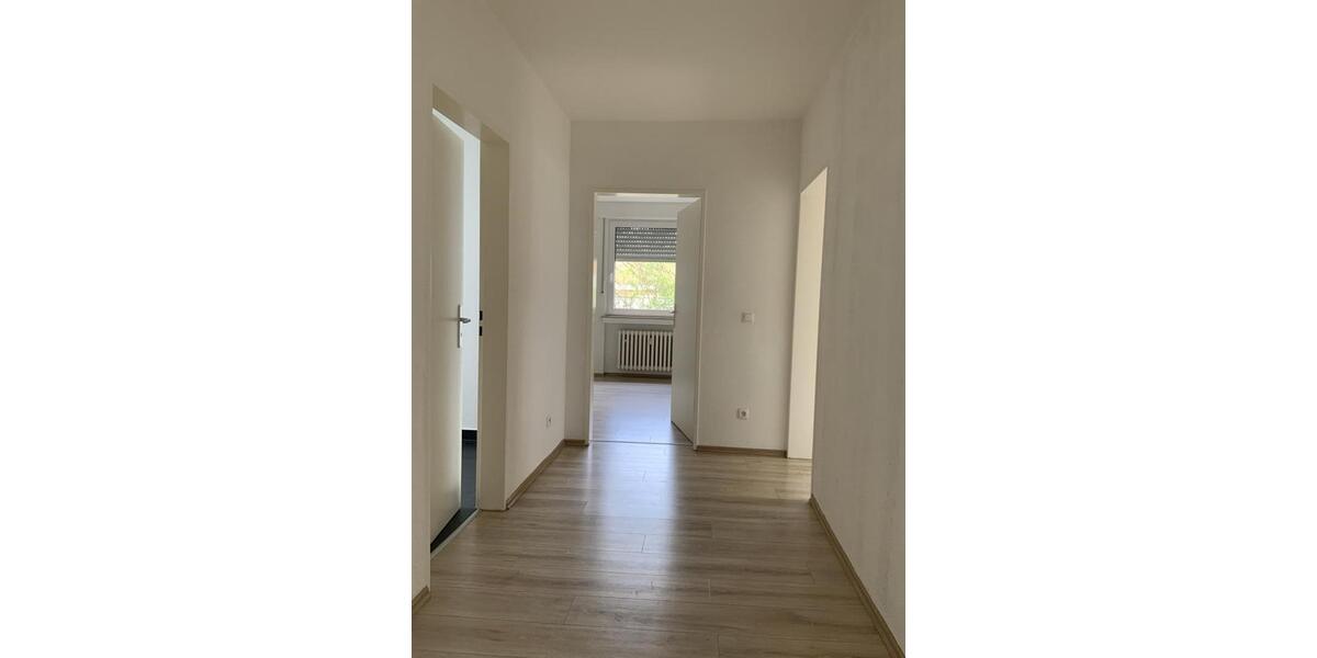 Erdgeschoßwohnung Gelsenkirchen Gelsenkirchen-Nord - 3 Zimmer, 71 m&sup2;, 499&euro; | Angebot:25542359