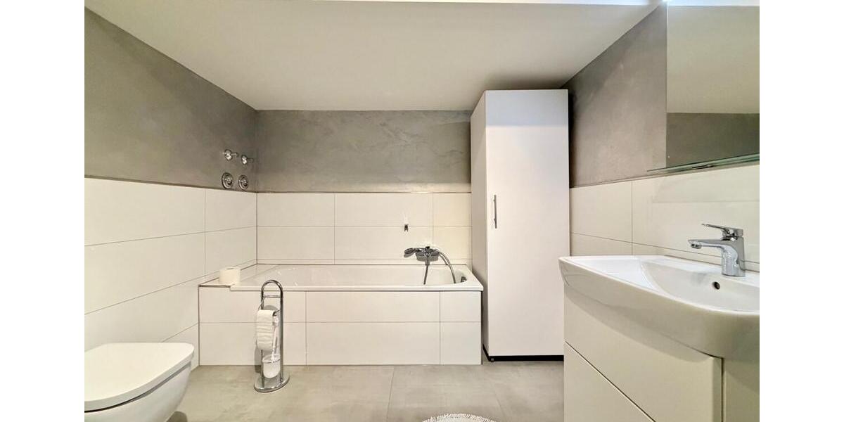 Etagenwohnung Bochum Wiemelhausen - 2 Zimmer, 66 m&sup2;, 890&euro; | Angebot:25343390