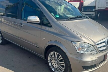 Mercedes-Benz Viano 291.000 km 14.000 &euro; Düsseldorf 40231