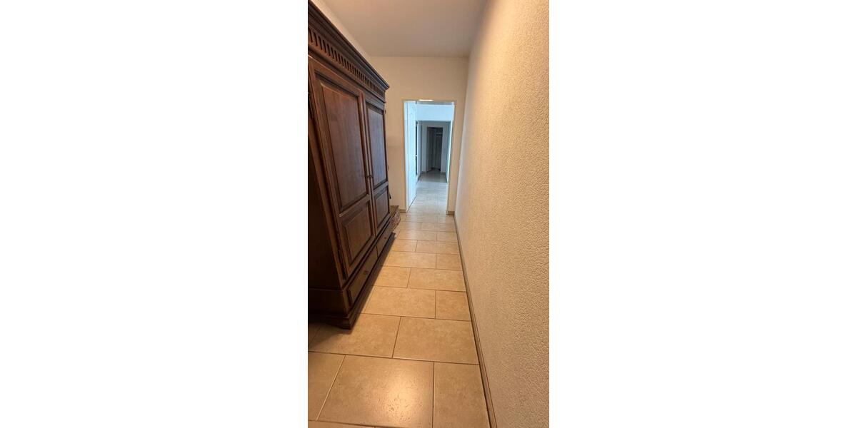 Etagenwohnung Duisburg Walsum - 4 Zimmer, 89 m&sup2;, 229.000&euro; | Angebot:25058197