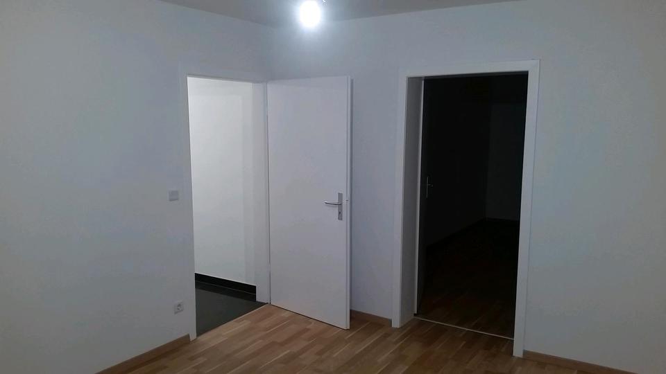 Etagenwohnung Remscheid Gemarkung Bergisch Born - 1 Zimmer, 50 m&sup2;, 130.000&euro; | Angebot:26775341