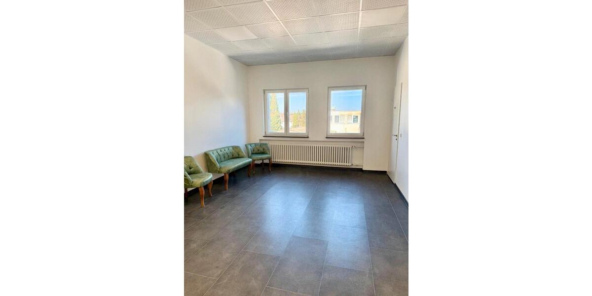 Gewerbeobjekt Essen Stadtbezirk III - 2.700&euro; | Angebot:24984225