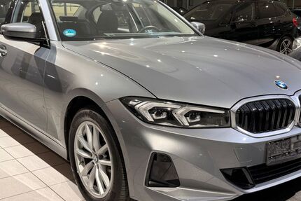 BMW 320 18.569 km 29.599 &euro; Essen 45139