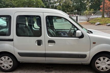 Renault Kangoo 199.000 km 2.950 &euro; Düsseldorf 40239